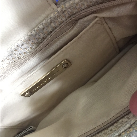 Banana Republic purse - Picture 3 of 4